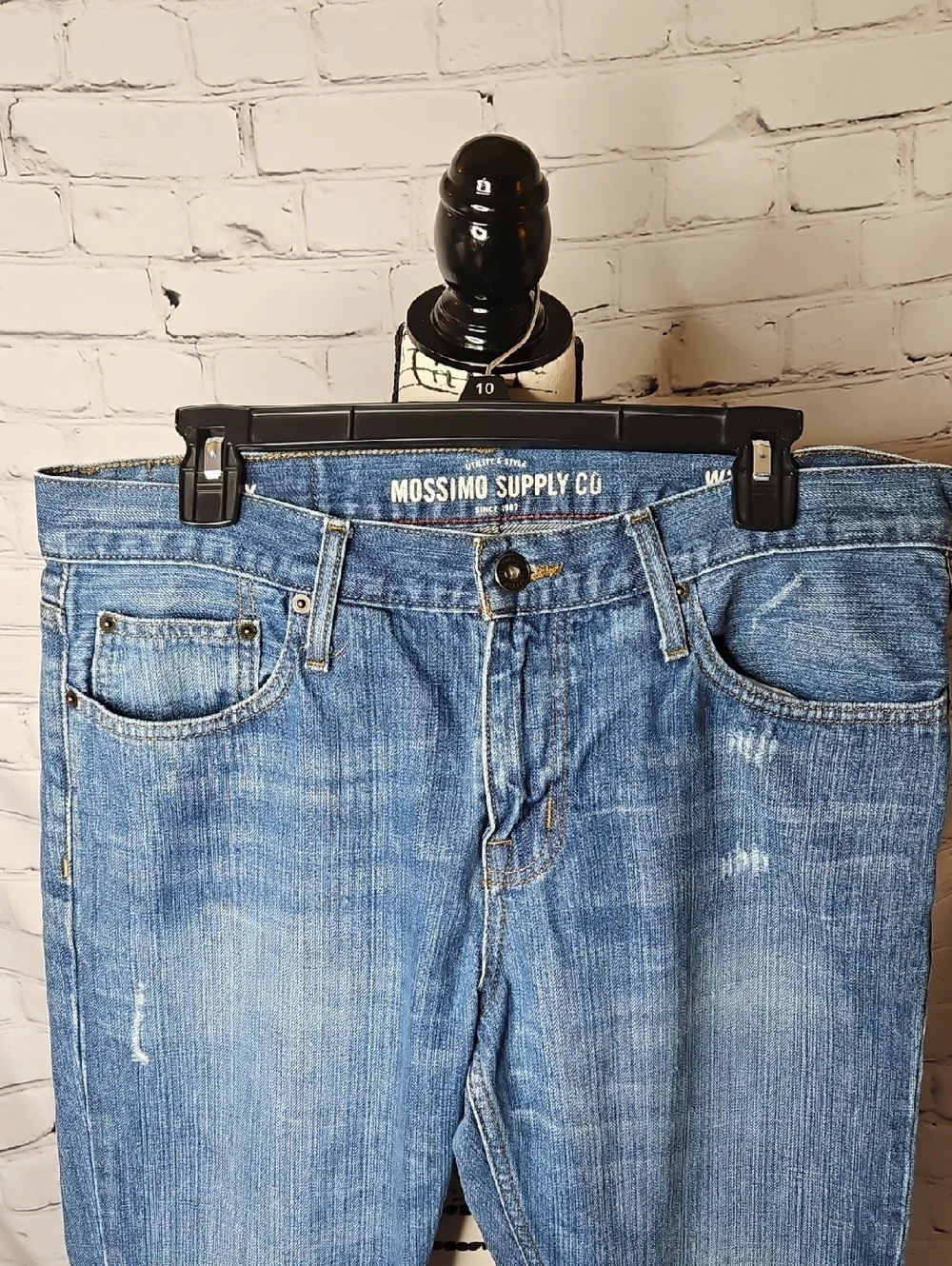 Mossimo Supply Co. Men's Medium Blue Wash Skinny Jeans Size 34x34